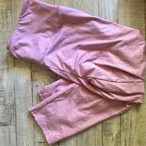 Zobha Capri Leggings